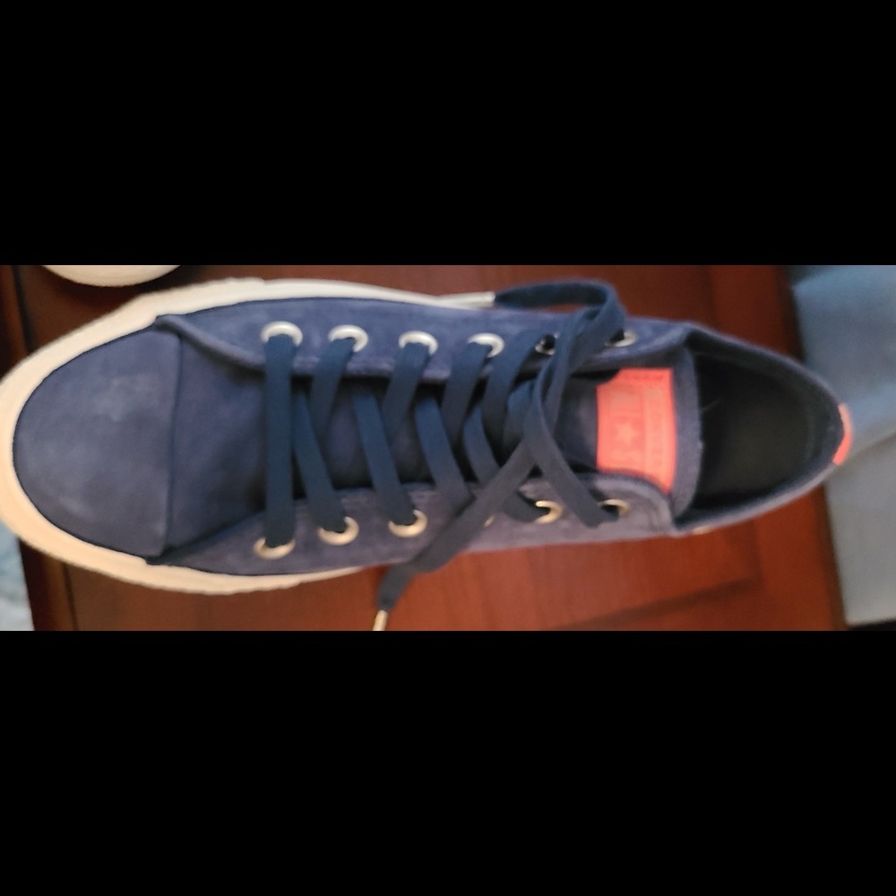 Brand New: Converse blue with pink 8.5 shoes